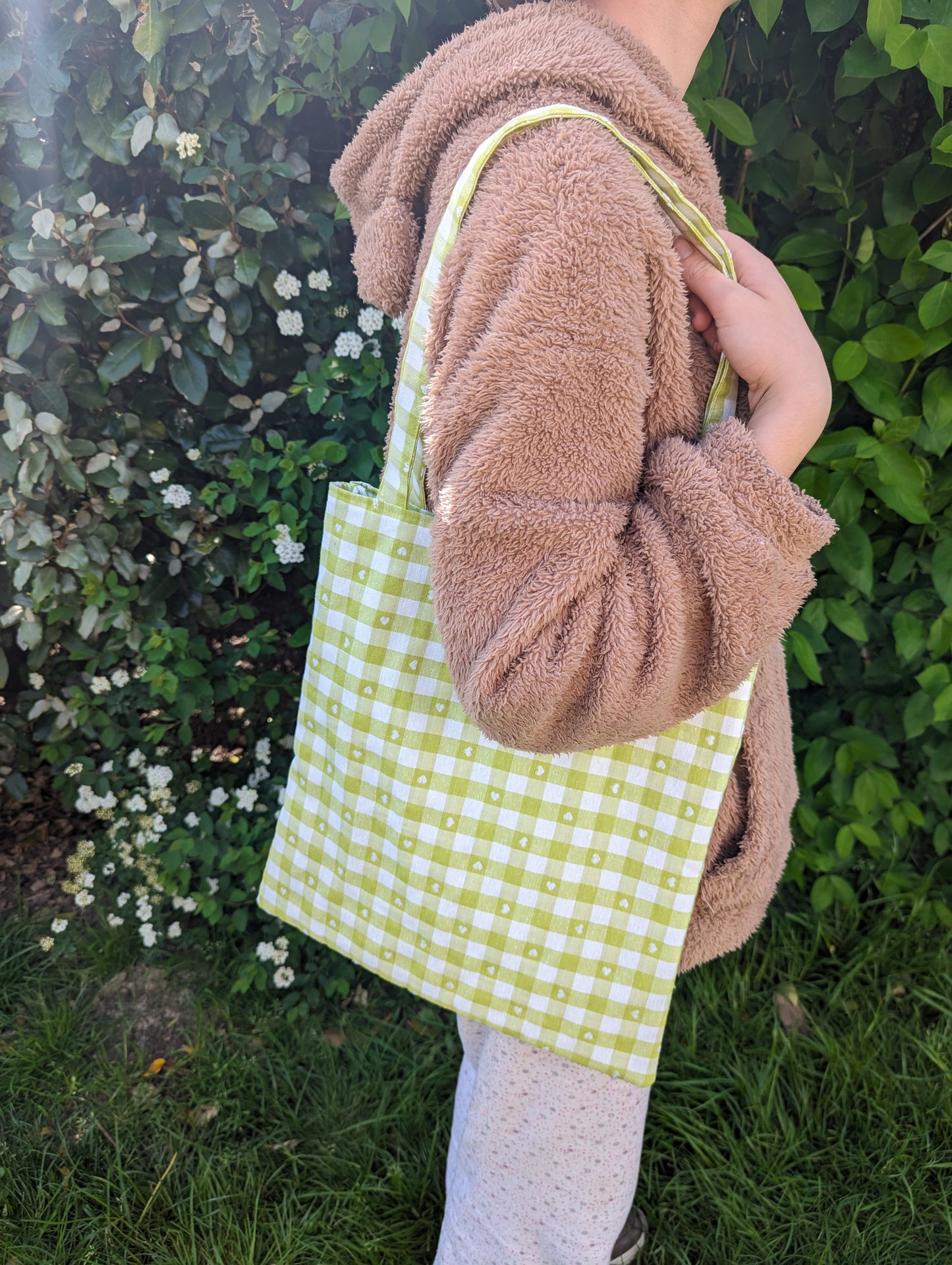 Tote bag